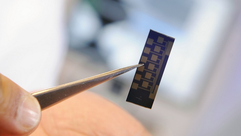 Featured image for mobile buying guide