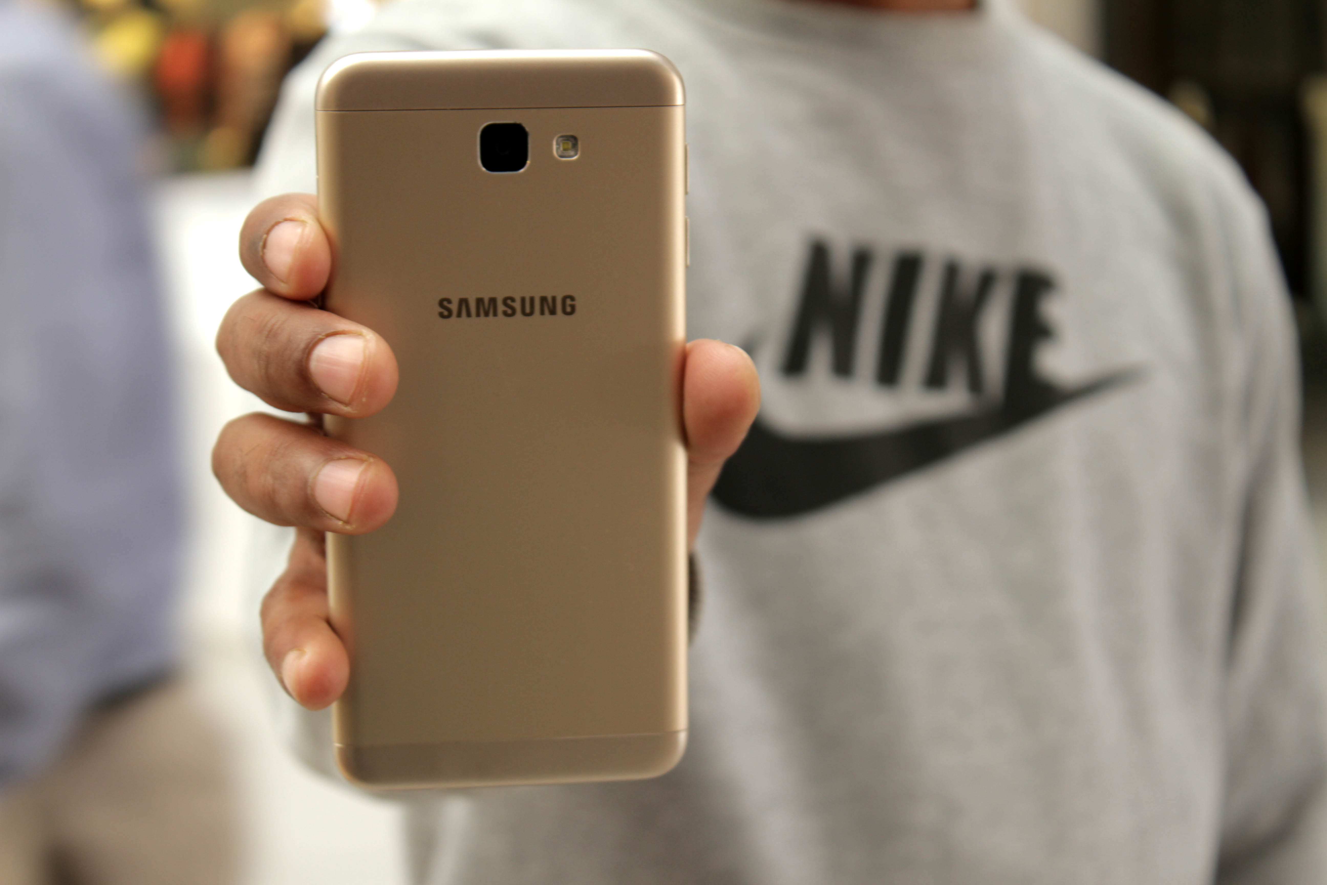 Featured image for mobile buying guide