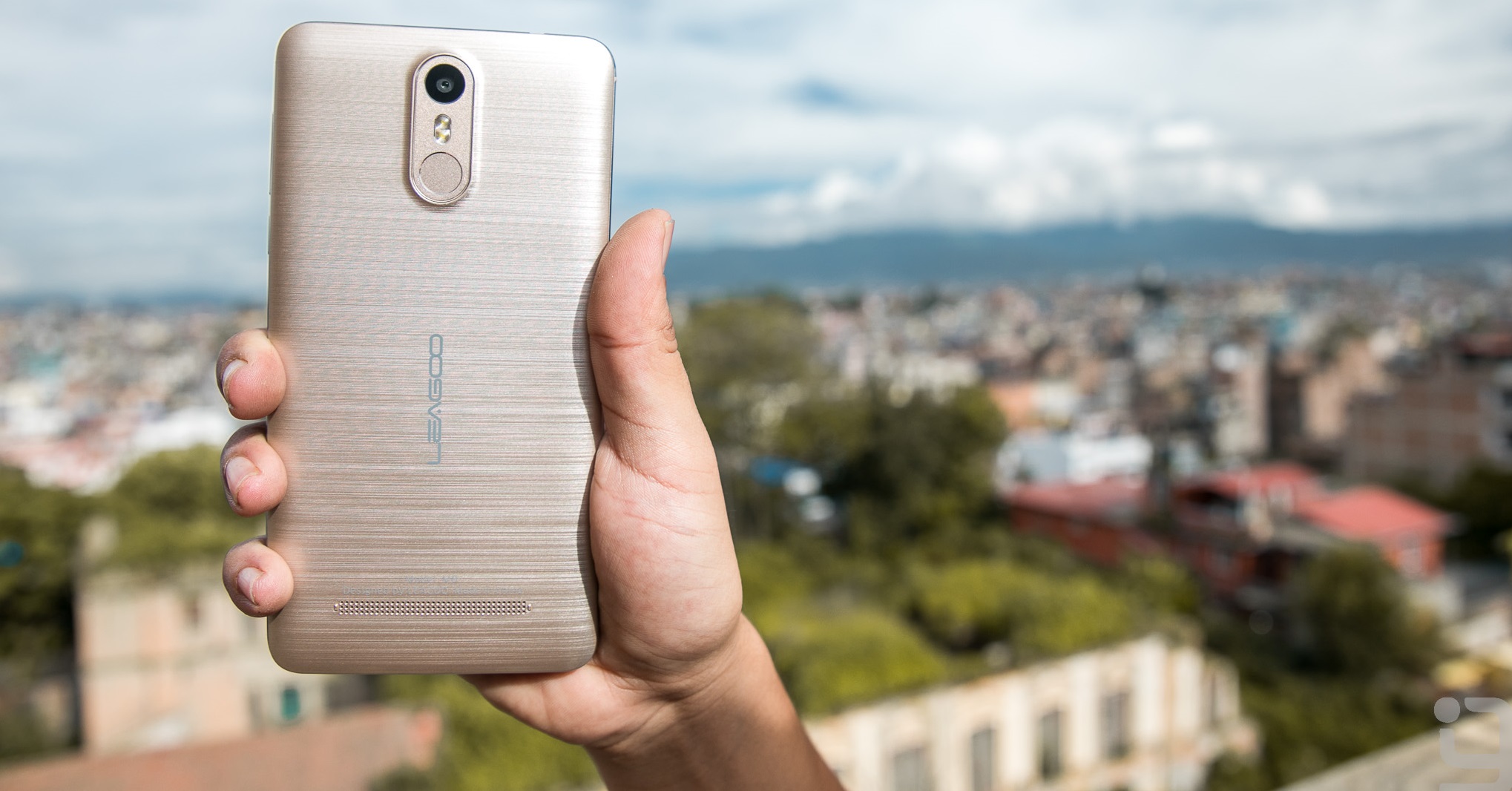 Featured image for mobile buying guide