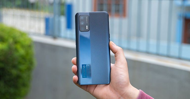 Featured image for mobile buying guide