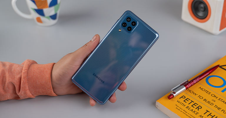 Featured image for mobile buying guide