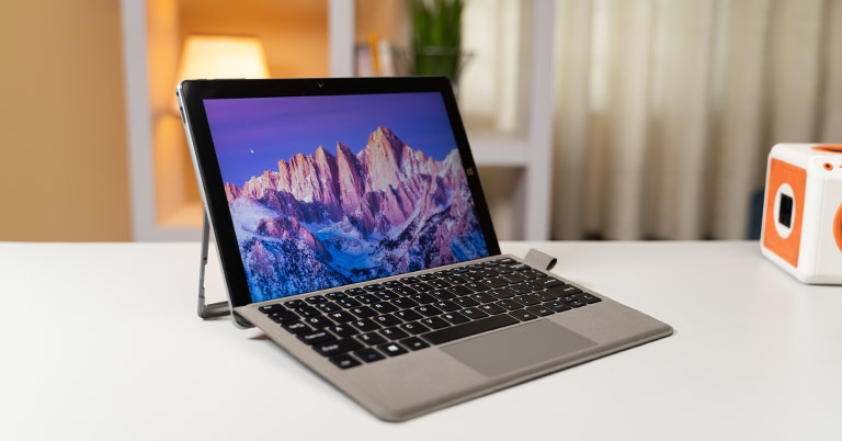 Featured image for mobile buying guide