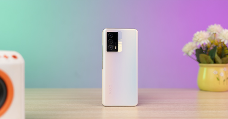 Featured image for mobile buying guide