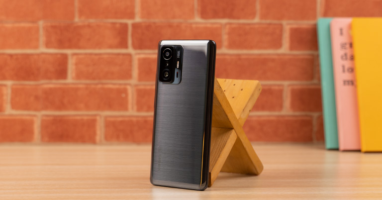 Featured image for mobile buying guide