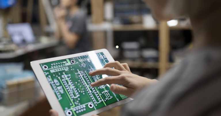 Featured image for mobile buying guide