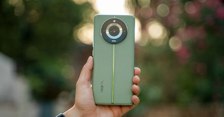 Featured image for mobile buying guide