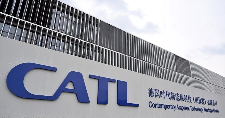 Featured image for mobile buying guide