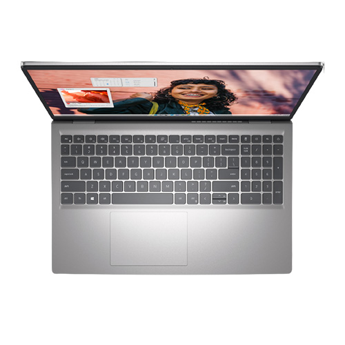Dell Inspiron 15 3530 2023 i7 - Top