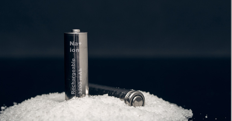 Korean scientists create lightning-fast Sodium-Ion battery for instant charging