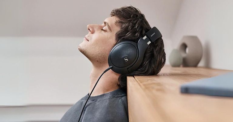 Featured image for mobile buying guide