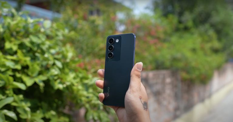 Vivo V30 Lite