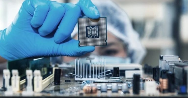 Featured image for mobile buying guide